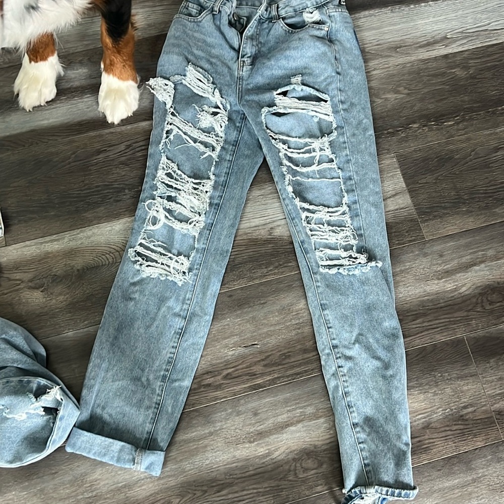 Ripped jeans